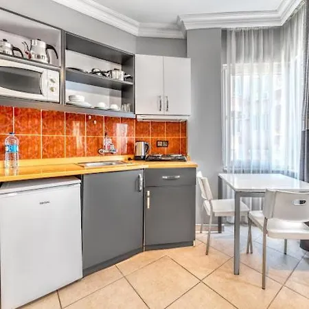 Kleopatra Icaria Lejlighedshotel 2*
